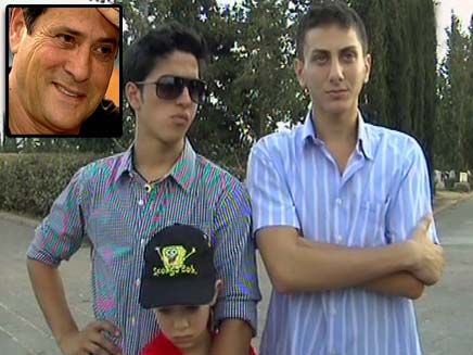 שנה למותו של דודו טופז ז"ל (צילום: חדשות 2)