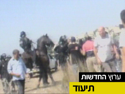 התפרעות בדיר אל מכסור (צילום: חדשות 2)