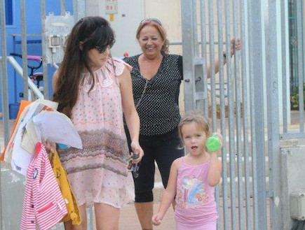 נטע גרטי והבת הלנה (צילום: ברק פכטר)