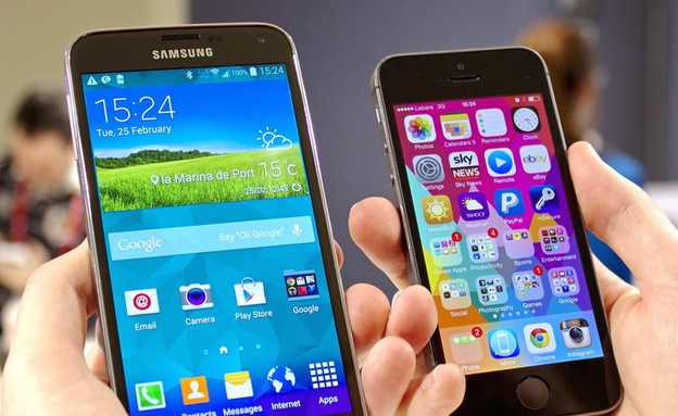 אייפון, גלקסי (צילום: androidcentral.com)