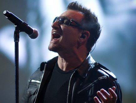 בונו, U2, גלסטונברי (צילום: Ian Gavan, GettyImages IL)