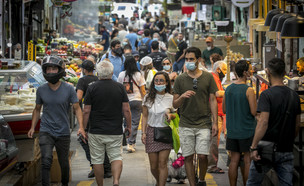 שוק מחנה יהודה בירושלים בימי קורונה (צילום: אוליביה פיטוסי, פלאש/90 )