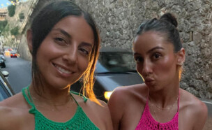 טסה בונה ופיבי צ'אקר (צילום: tessa_bona@, instagram)