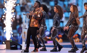 ג'ייסון דרולו שבר את הרגל (צילום: Francois Nel/Getty Images)