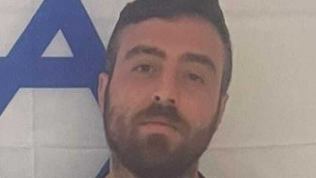 אריק בקר